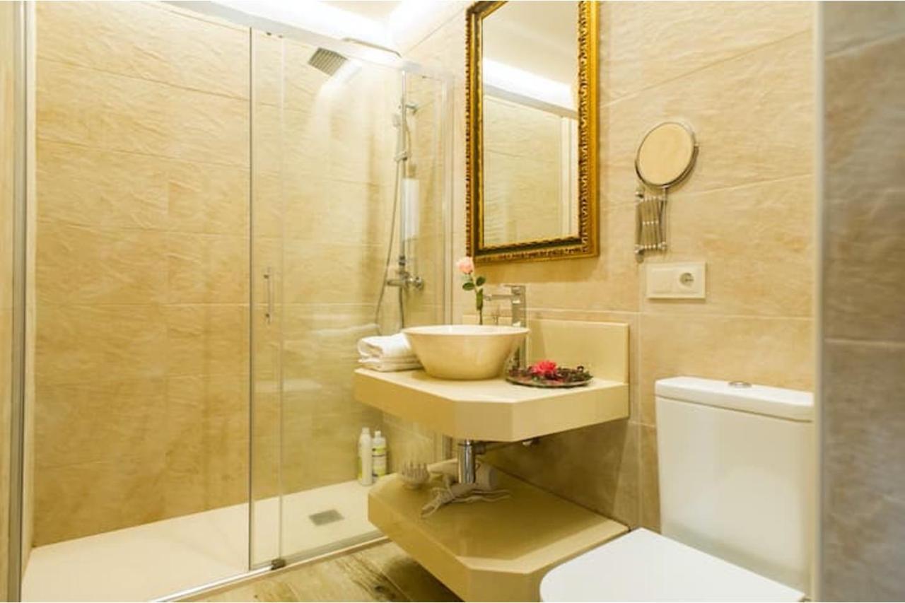 Premium Apartment La Latina 1. Salamanca Bagian luar foto