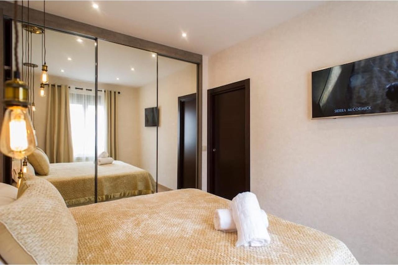 Premium Apartment La Latina 1. Salamanca Bagian luar foto