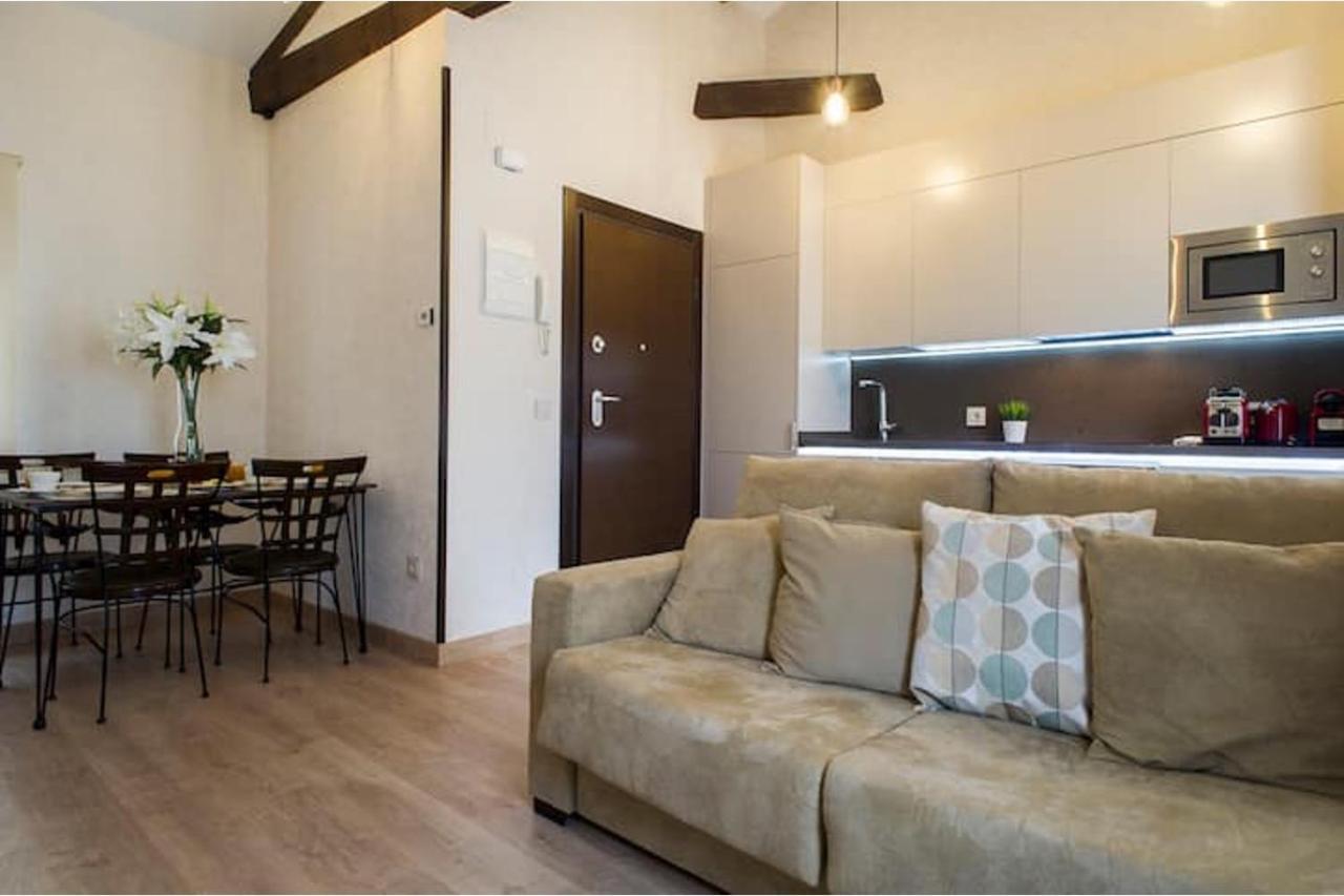Premium Apartment La Latina 1. Salamanca Bagian luar foto