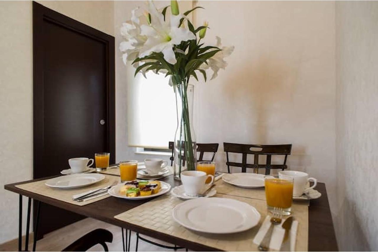 Premium Apartment La Latina 1. Salamanca Bagian luar foto